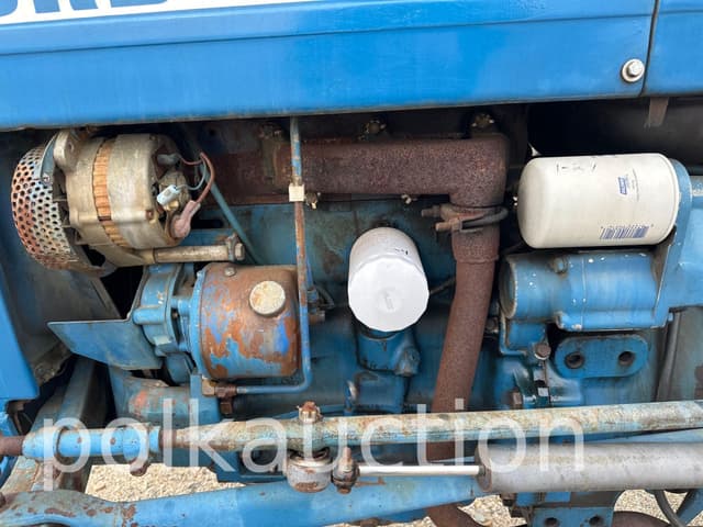 Image of Ford 3600 equipment image 4