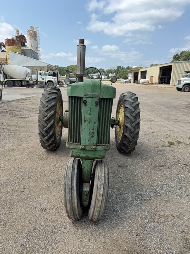 Image of John Deere 60 equipment image 1