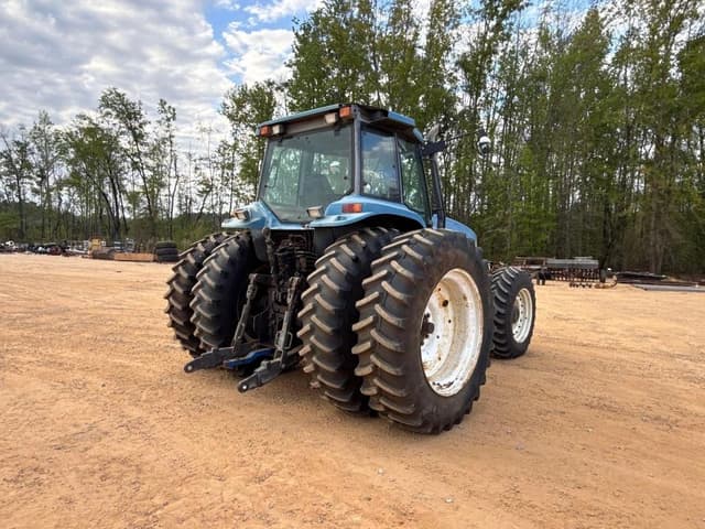 Image of New Holland 8870 equipment image 3