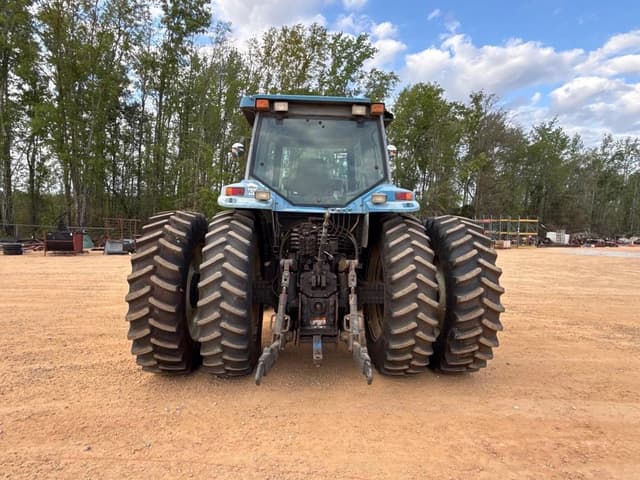 Image of New Holland 8870 equipment image 4