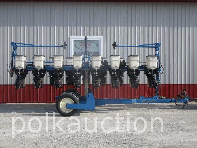 Image of Kinze 3500 equipment image 1