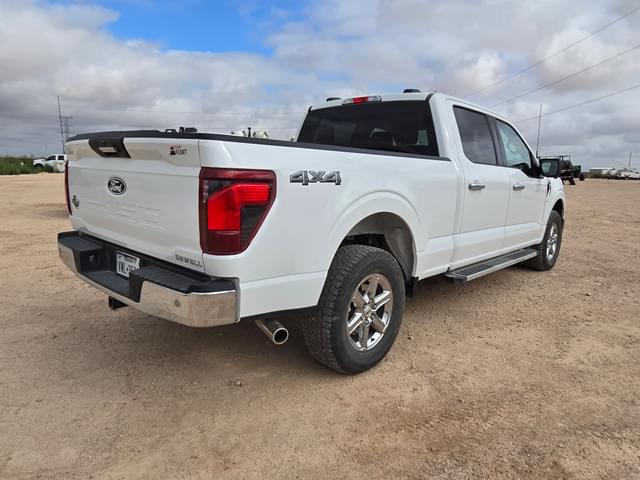 Image of Ford F-150 equipment image 3
