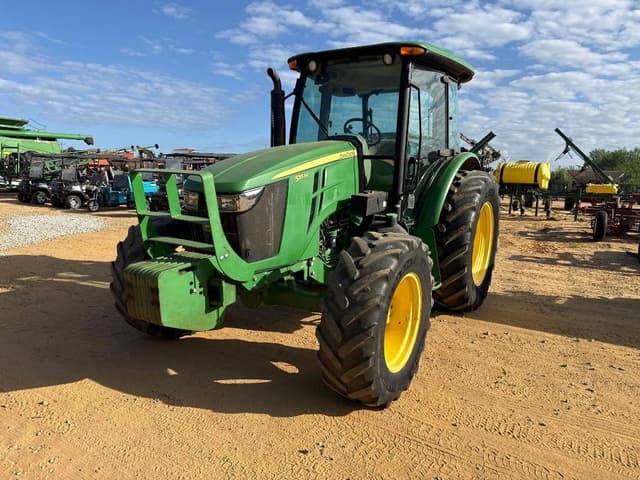 Image of John Deere 5115M equipment image 1