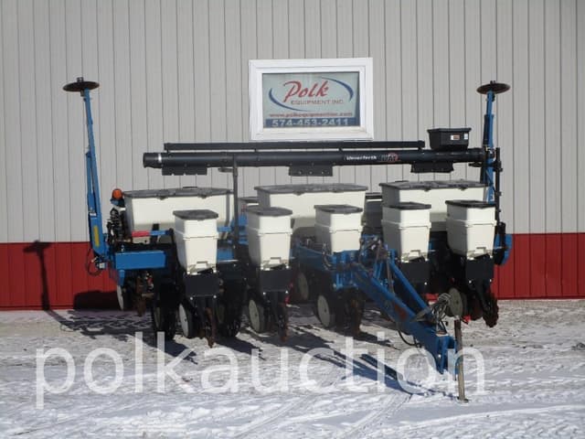 Image of Kinze 3000 equipment image 2