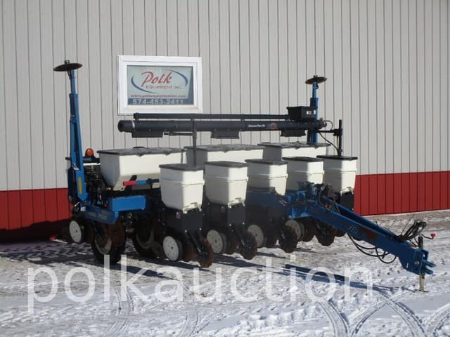 Image of Kinze 3000 equipment image 3