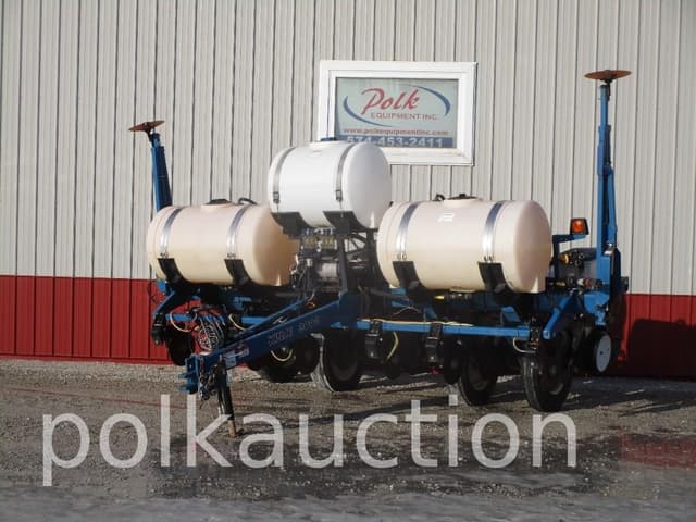 Image of Kinze 3000 equipment image 3