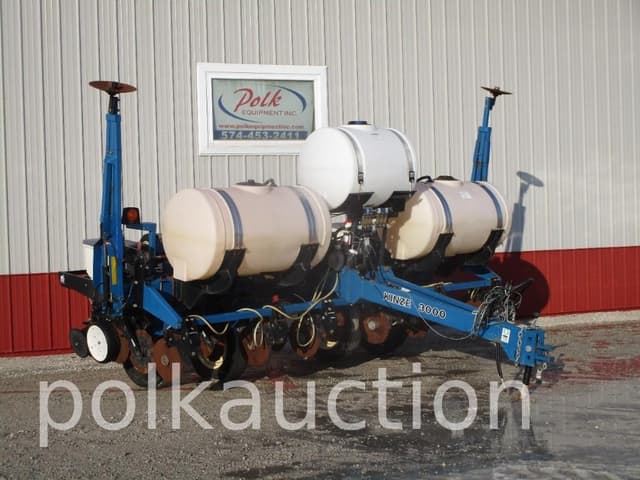 Image of Kinze 3000 equipment image 1