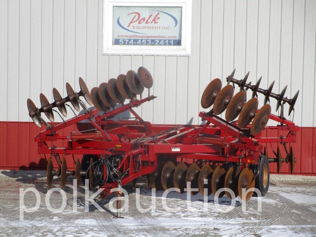 Case IH 3800 Equipment Image0