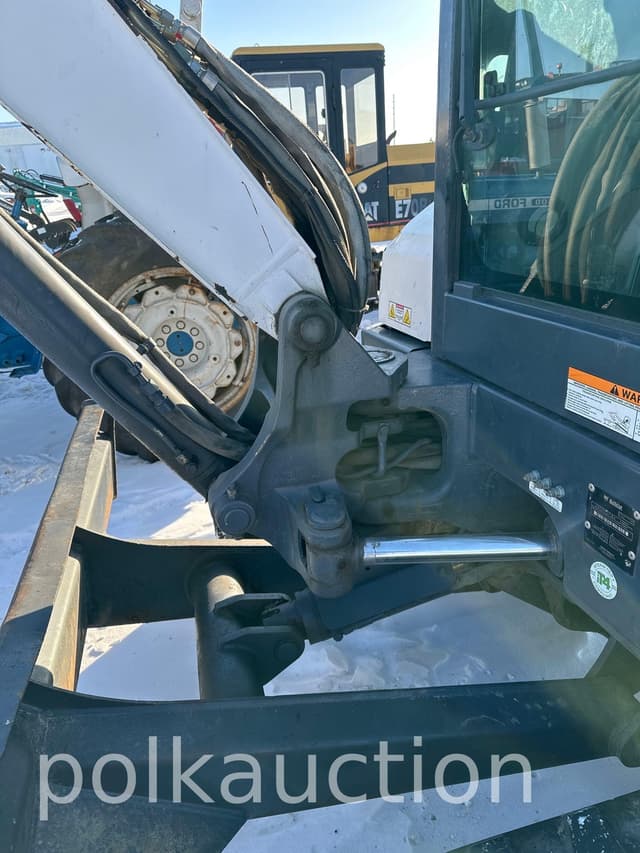 Image of Bobcat E50 equipment image 4
