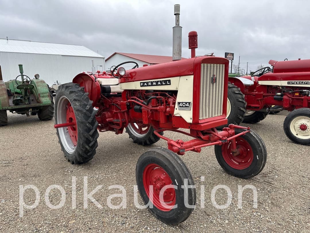 Image of Farmall 404 Primary image