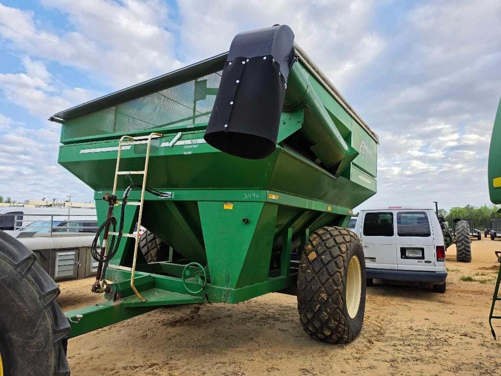 E-Z Trail 710 Equipment Image0