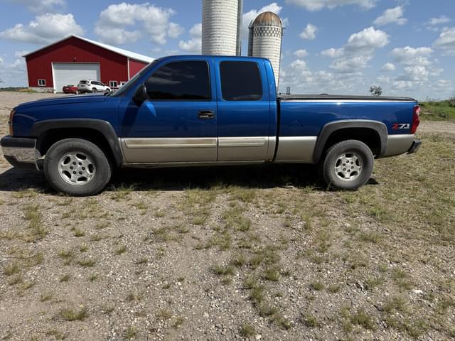Image of Chevrolet 1500 equipment image 1