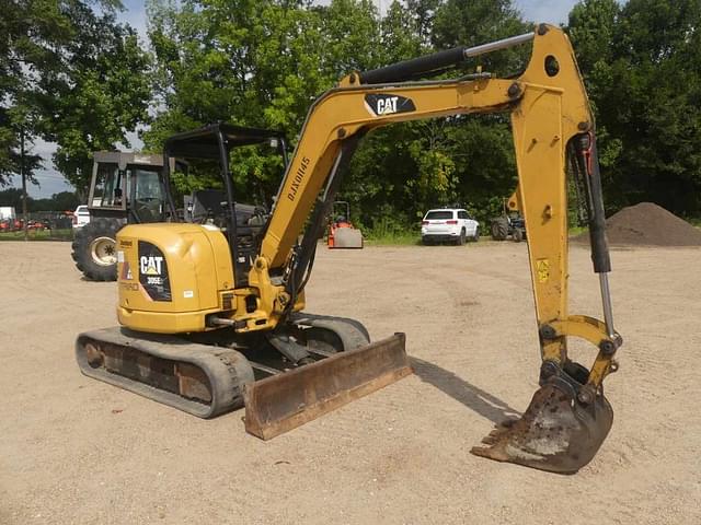 Image of Caterpillar 305E2 CR equipment image 1