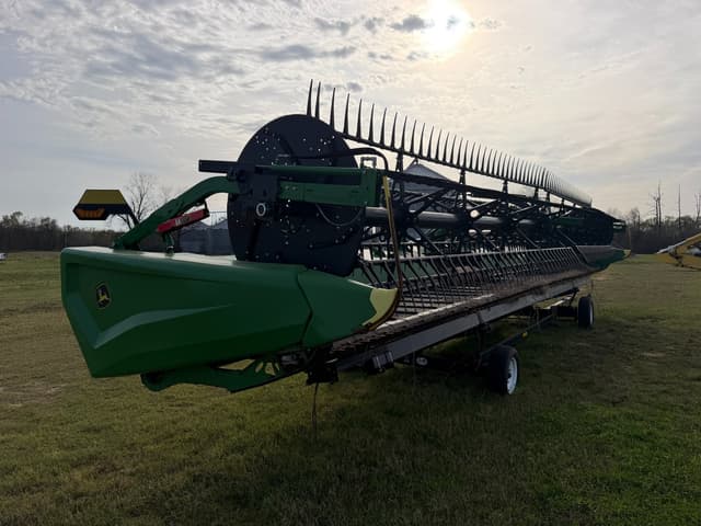 Image of John Deere HD35R equipment image 2