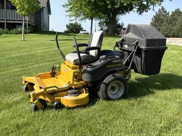 Main image Hustler Raptor