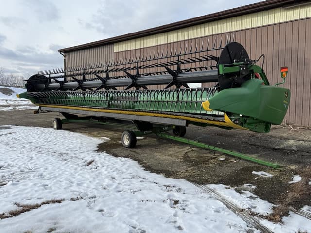 Image of John Deere 635FD equipment image 2