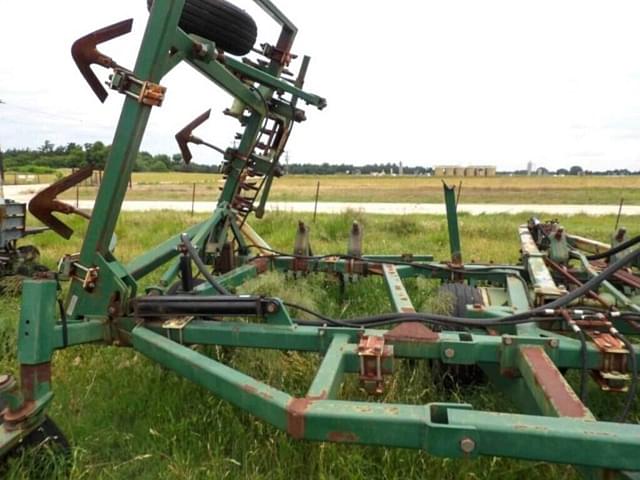 Image of Quinstar Fallow Master equipment image 3