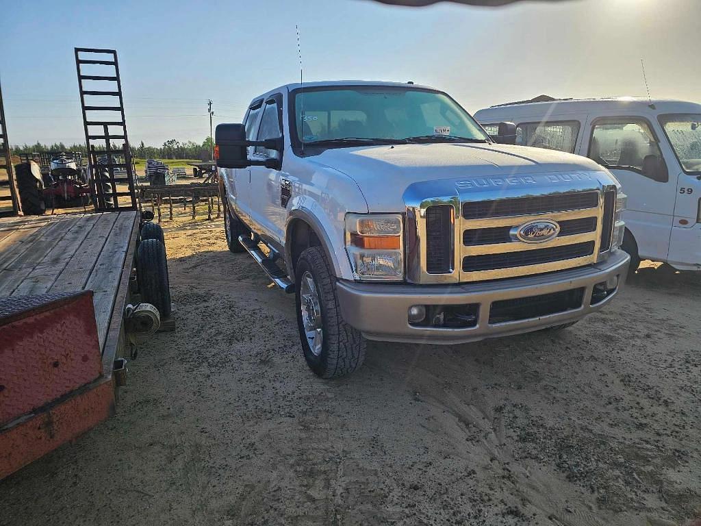 Image of Ford F-250 Primary image