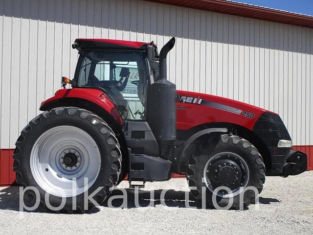 Image of Case IH Magnum 250 equipment image 2