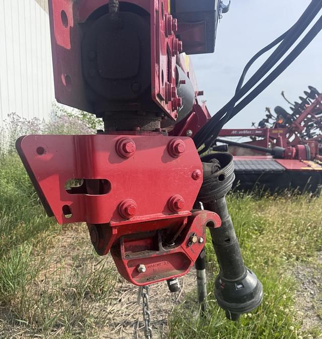 Image of New Holland 313 equipment image 4