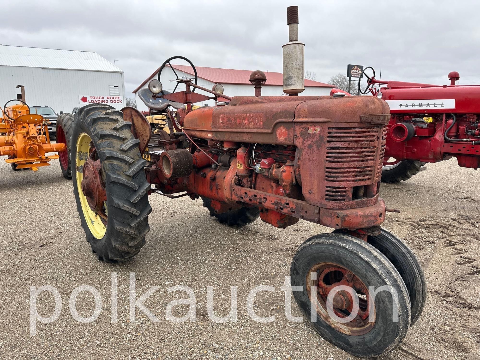 Farmall H Equipment Image0