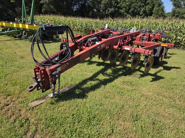 Image of Case IH Ecolo-Tiger 530B equipment image 2