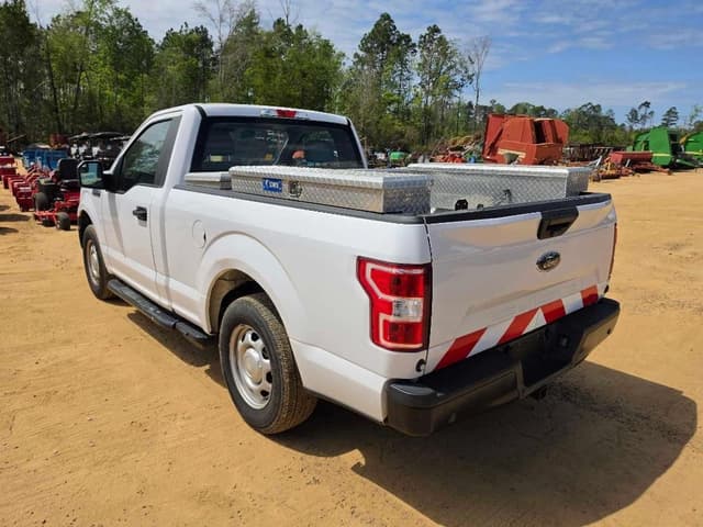 Image of Ford F-150 equipment image 1