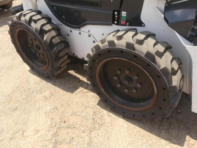 Image of Bobcat S66 equipment image 4
