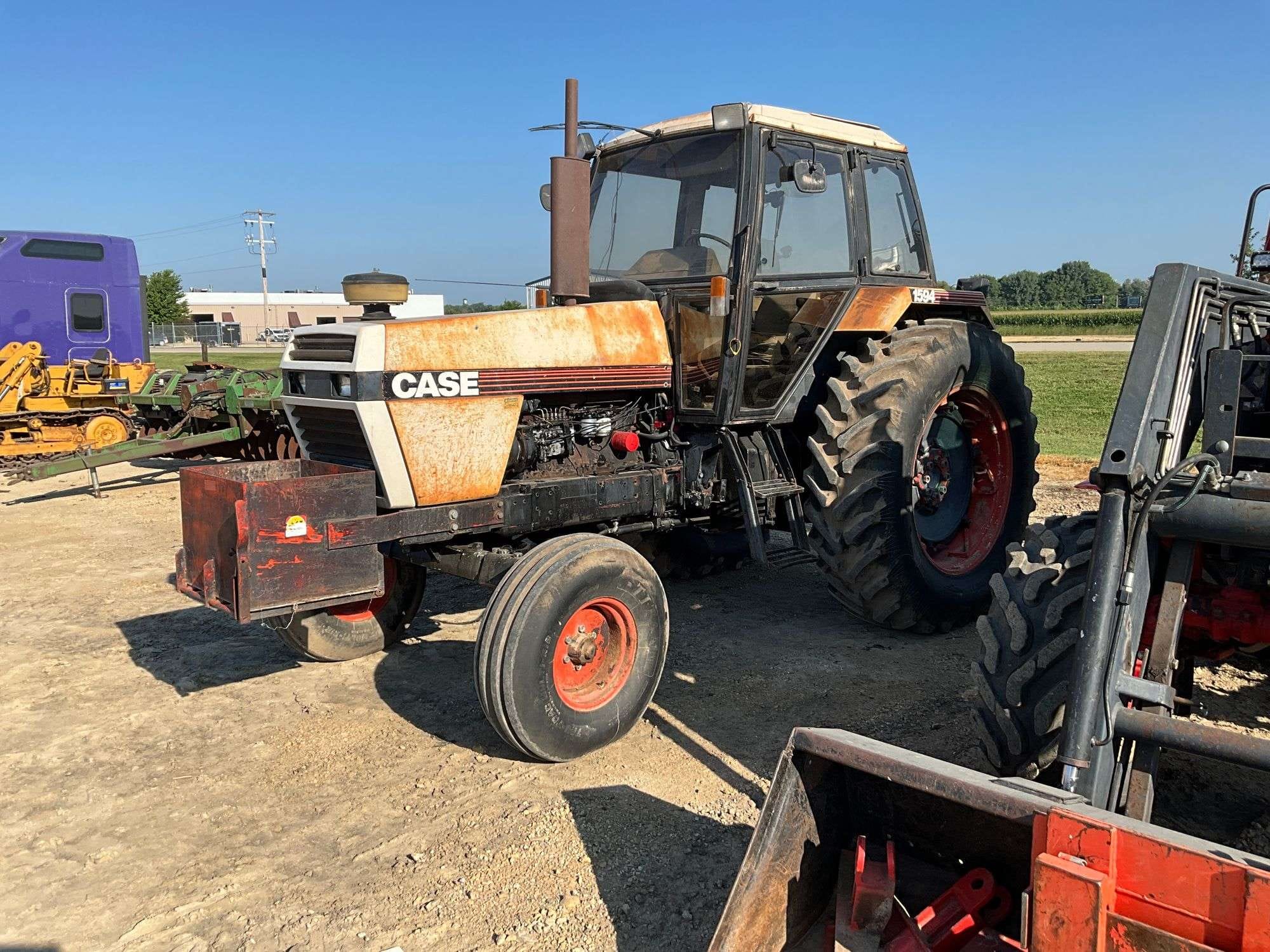 Case 1594 Equipment Image0