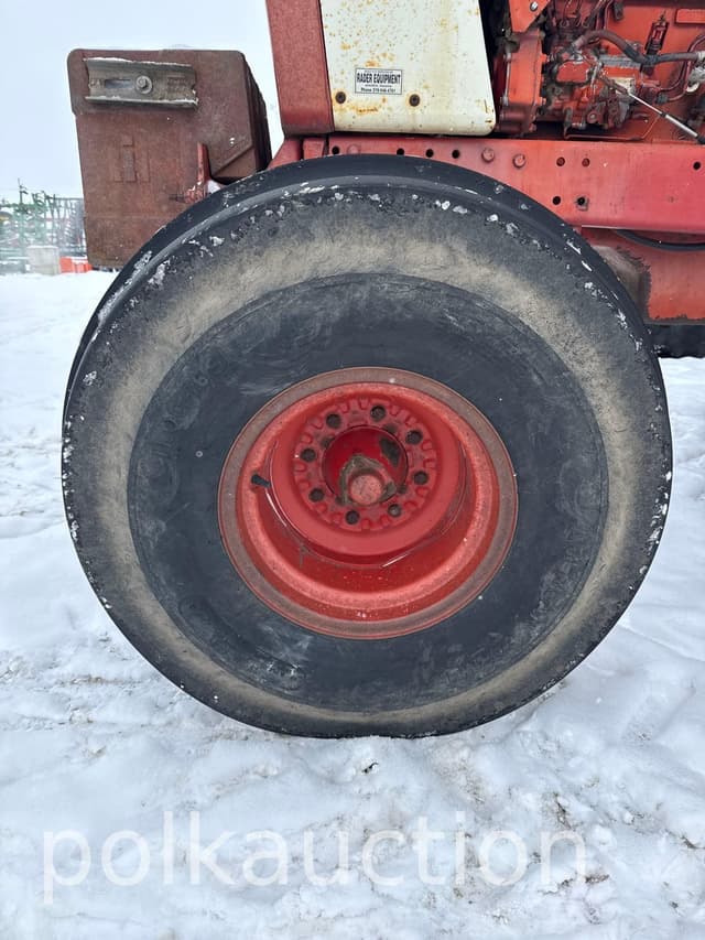 Image of International Harvester 1086 equipment image 3