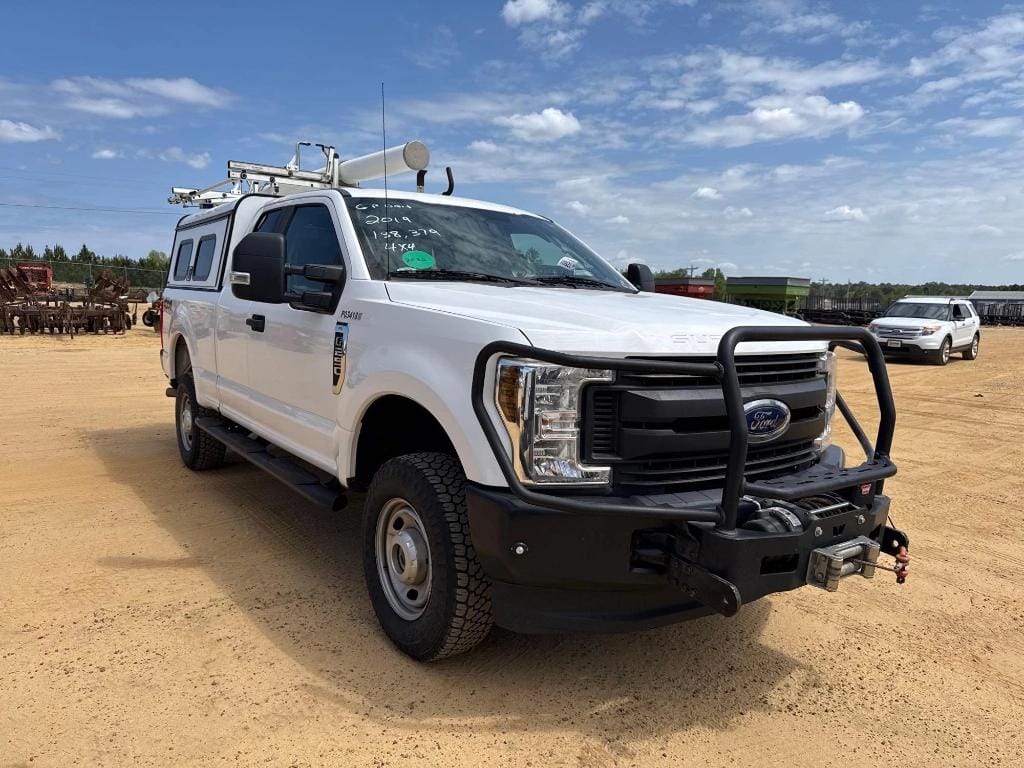 2019 Ford F-250 Equipment Image0