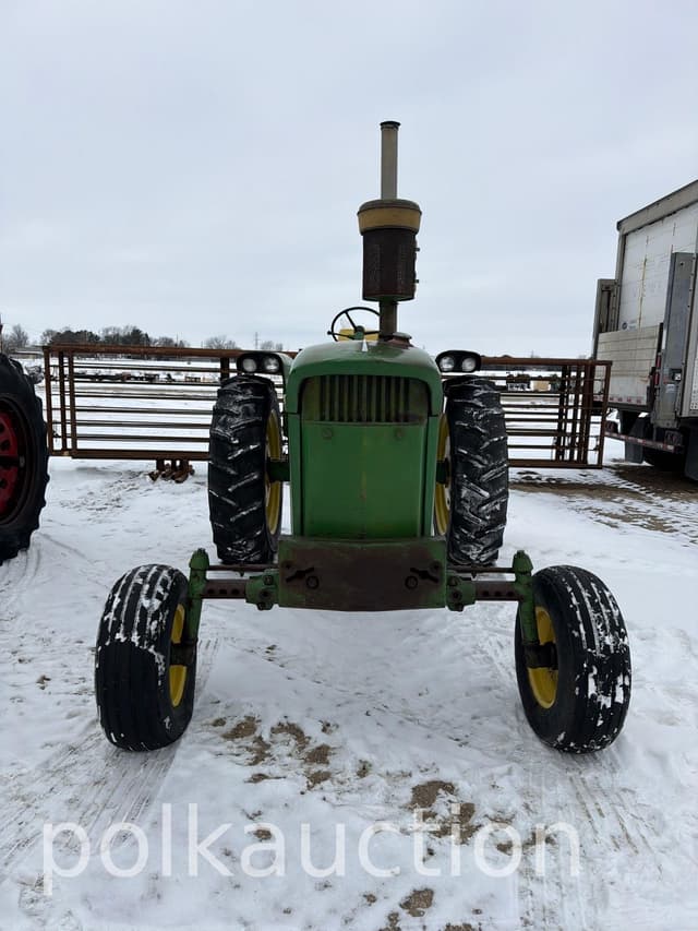 Image of John Deere 4020 equipment image 1