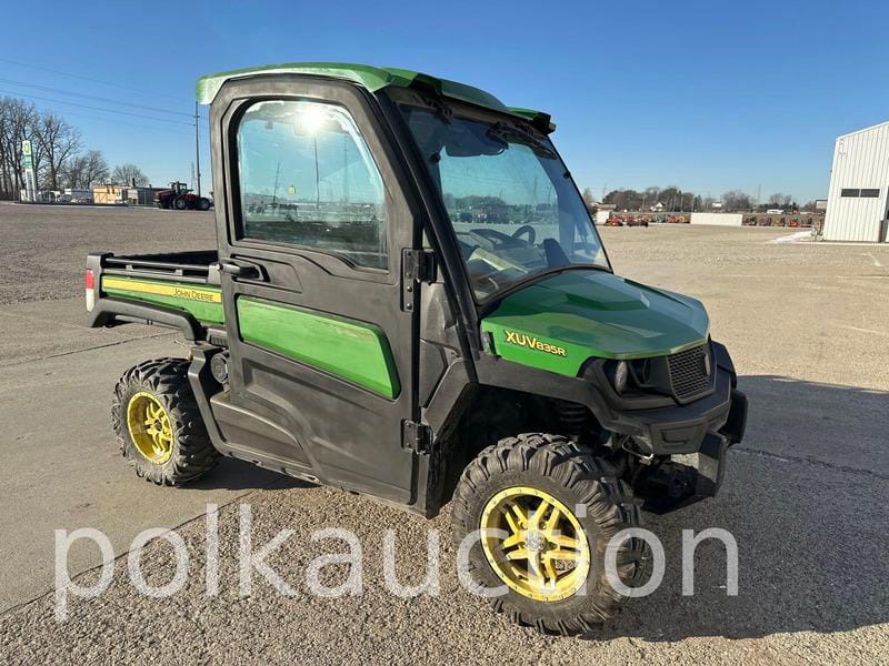 Main image John Deere XUV 835R