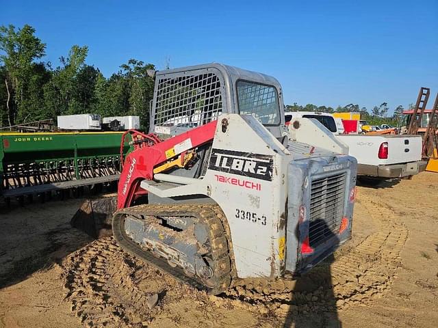 Image of Takeuchi TL8R2 equipment image 2
