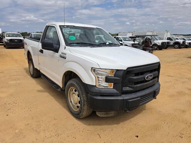 Image of Ford F-150 equipment image 3