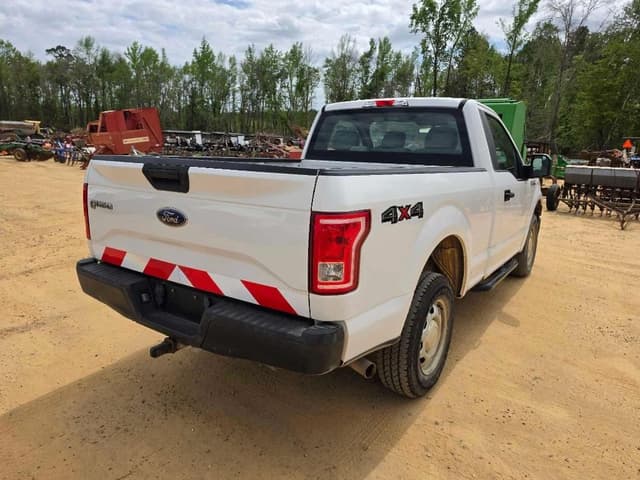 Image of Ford F-150 equipment image 2