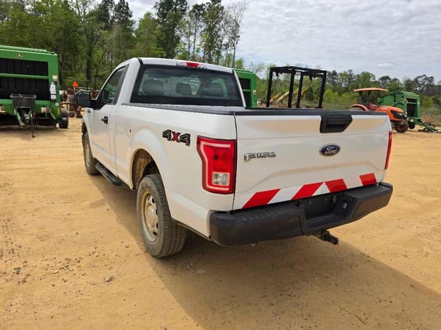 Image of Ford F-150 equipment image 1