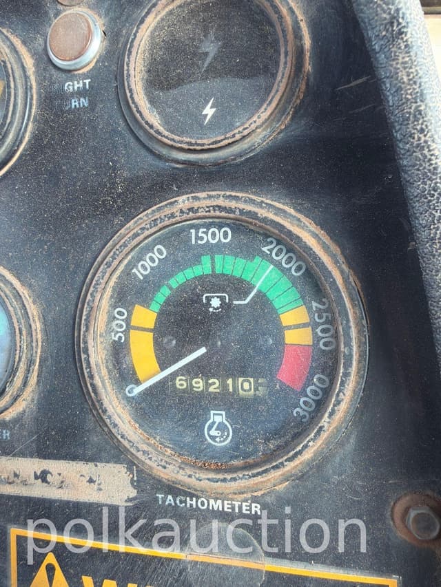 Image of J.I. Case 1370 equipment image 4