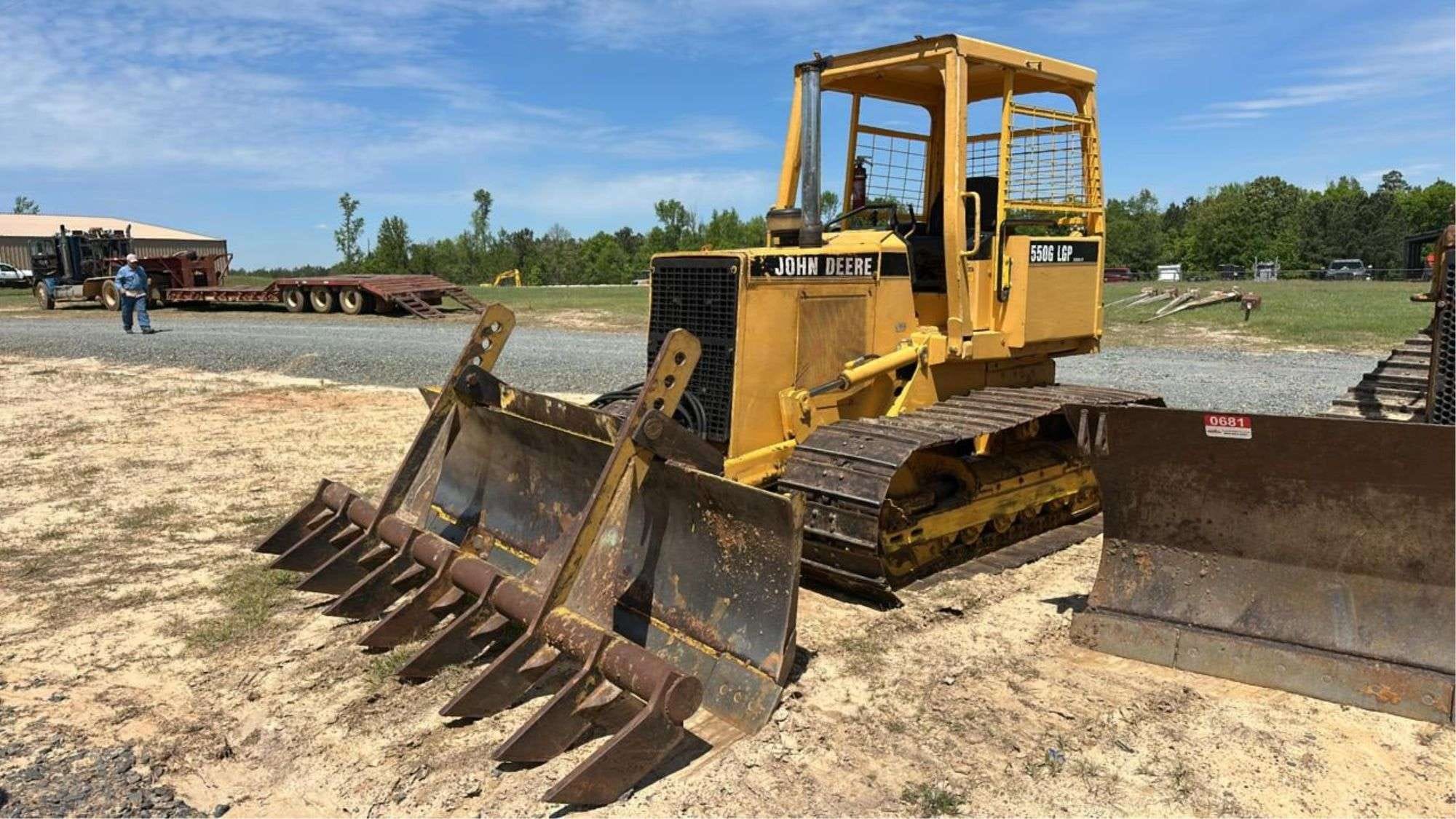 John Deere 550G LGP Equipment Image0