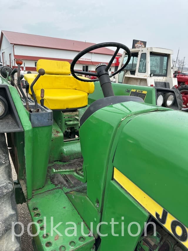 Image of John Deere 4040 equipment image 4