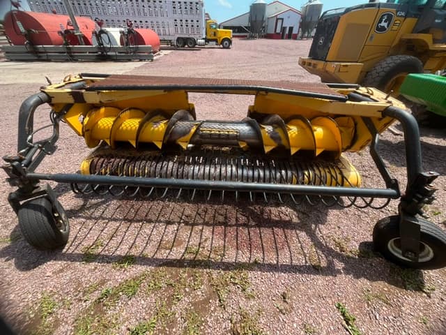 Image of New Holland 356W equipment image 4