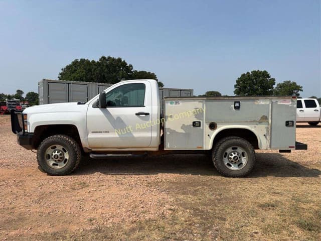 Image of Chevrolet 2500HD equipment image 1