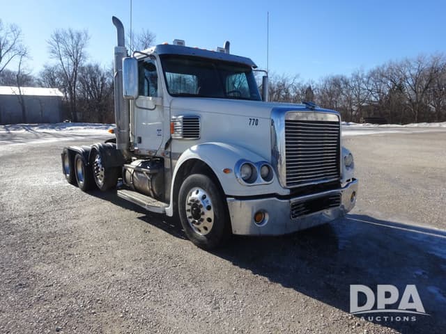 Image of Freightliner Coronado equipment image 1