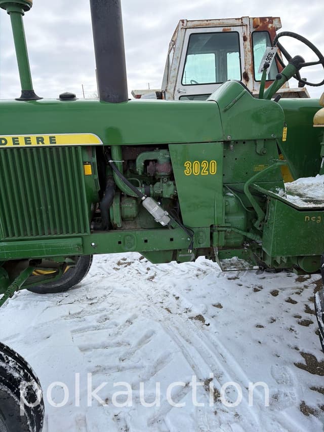 Image of John Deere 3020 equipment image 4