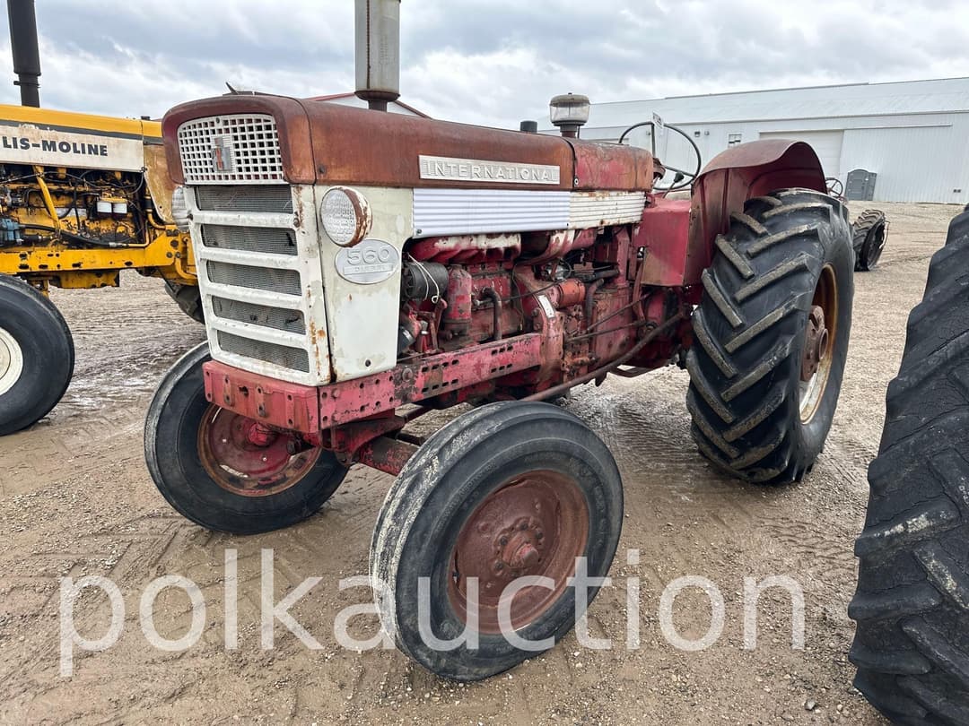 Image of International Harvester 560 Primary image