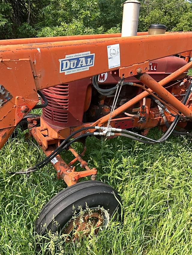 Image of Farmall Super M equipment image 3