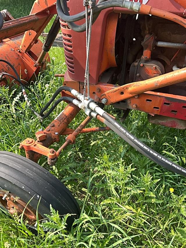 Image of Farmall Super M equipment image 4