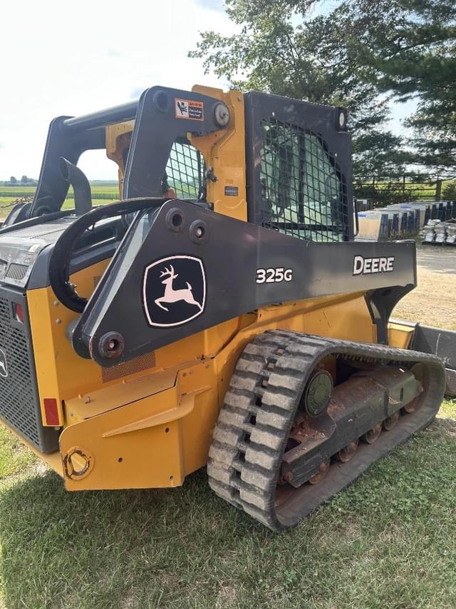 Image of John Deere 325G equipment image 4