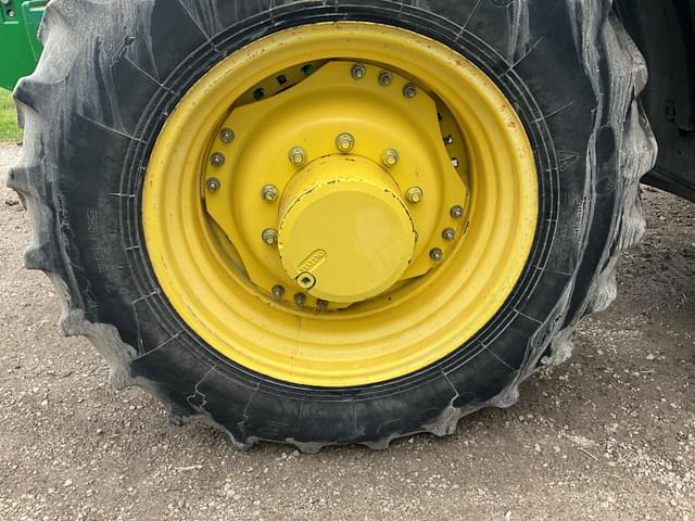 Image of John Deere 7430 Premium equipment image 4