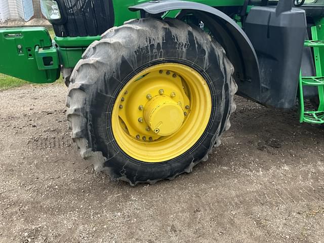 Image of John Deere 7430 Premium equipment image 3
